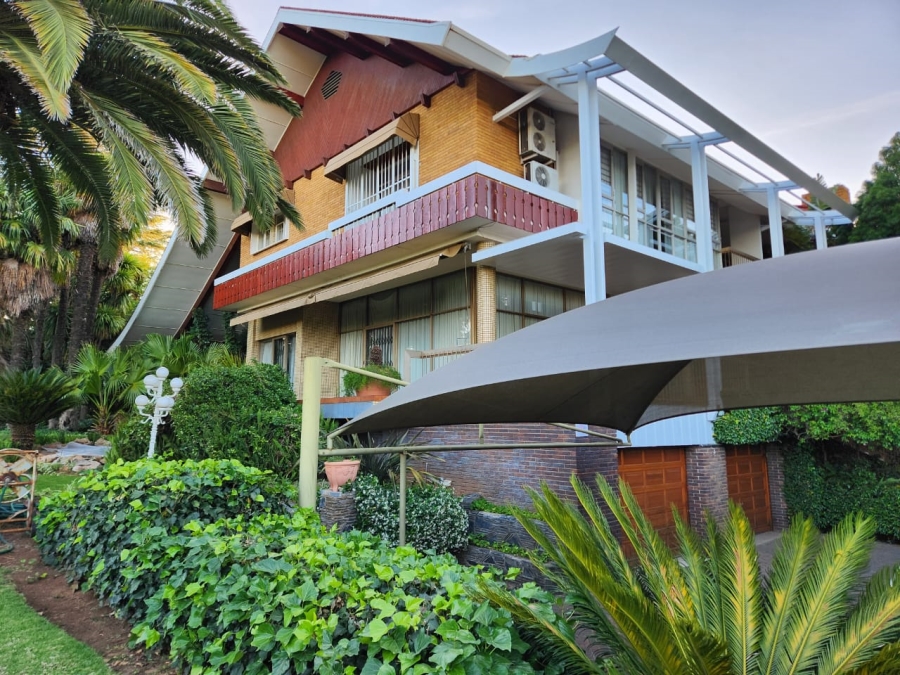 5 Bedroom Property for Sale in Dan Pienaar Free State